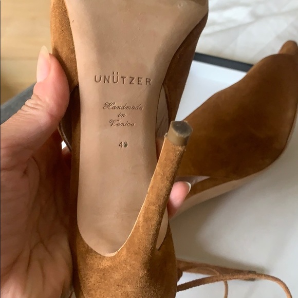 Suede shoes - Picture 3 of 4